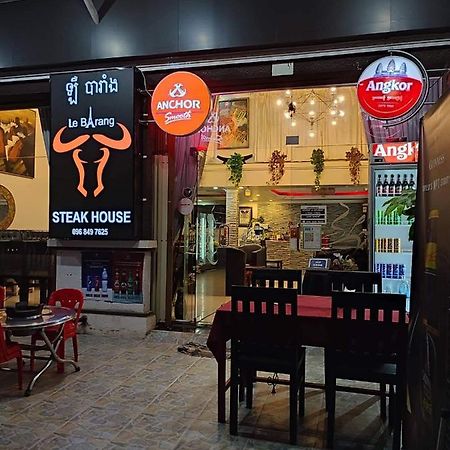 Le Barang Steakhouse & Guesthouse Sihanoukville Ngoại thất bức ảnh