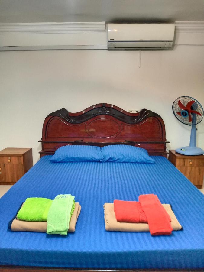 Le Barang Steakhouse & Guesthouse Sihanoukville Ngoại thất bức ảnh
