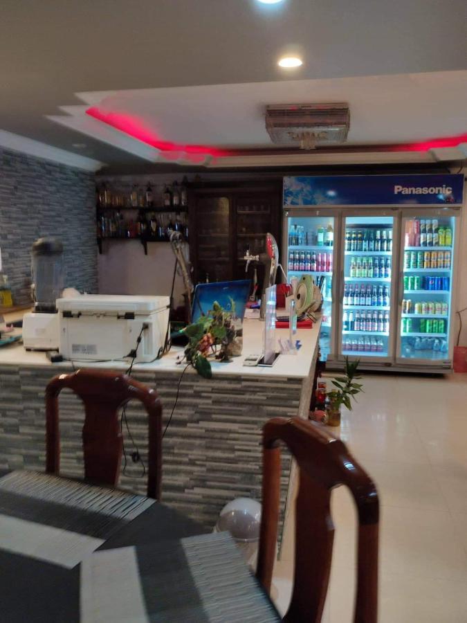 Le Barang Steakhouse & Guesthouse Sihanoukville Ngoại thất bức ảnh