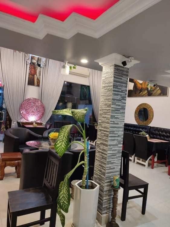 Le Barang Steakhouse & Guesthouse Sihanoukville Ngoại thất bức ảnh